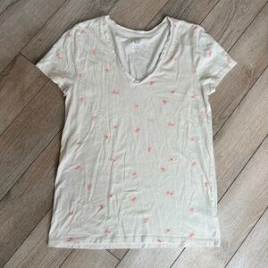 GAP Flower print favorite tee size M